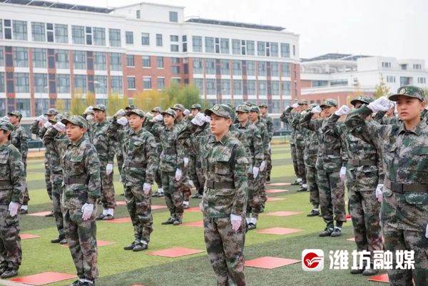 青少年学生篮球训练营发言稿_1